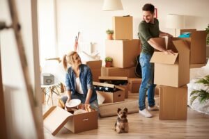 How to minimize moving costs in East Mesa?